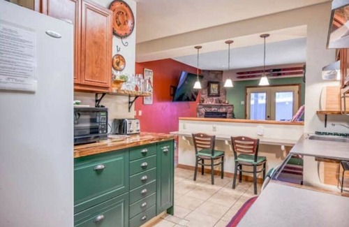 Angel Fire Condo | No Stairs To Heaven Condo - Snow Fire 107B