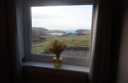 Arnol House | No1 Dalbeg, a Hebridean Escape and your Adventure.