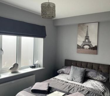 Stamford House | No1 Guest House