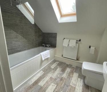Heacham House | No33 WOODLANDS BOUTIQUE COTTAGE