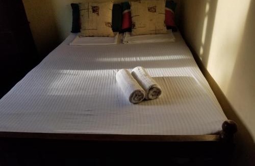 Angulana House | Noahs Ark Transit Stay