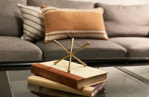 Downtown San Francisco Hotel | Nob Hill Guest House by Found