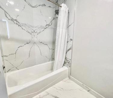 Polk Gulch Hotel | Nob Hill Motor Inn -Newly Updated Rooms!