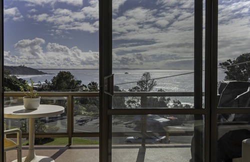 Port Macquarie Apartment | Nobby's 9 - Amazing Ocean Views