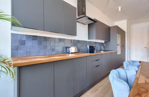 Prefecture Apartment | NOCNOC - Le Paraiso