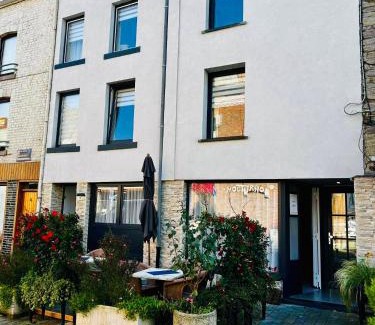La Roche-en-Ardenne House | Nocturno