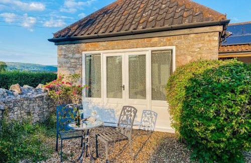 Axbridge House | Noddingway Cottage