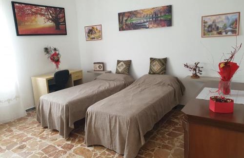Buttigliera Alta Apartment | noir lion