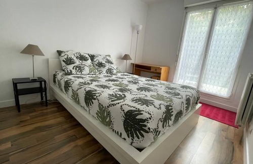 Noisy-le-Grand Apartment | Noisy-le-grand centre: near Disneyland and Paris