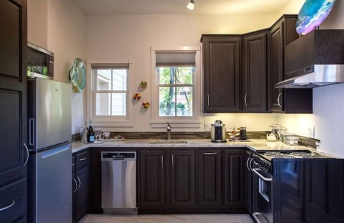 Eureka Springs Historic District House | NOLA Suite Hot Tub Downtown Original Art
