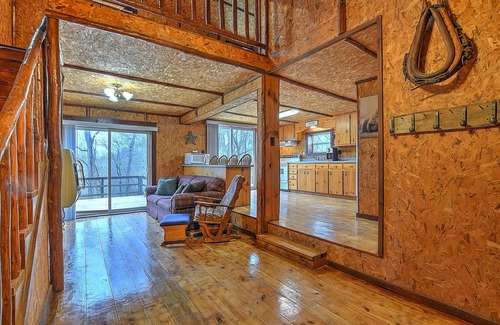 Greeneville Cabin | Nolichucky's Retreat