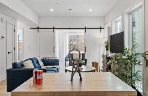 Truxton Circle Apartment | NoMa Convenience 2-BR Near Metro Union Market