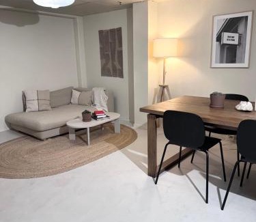 Ladugardsgardet Hostel | Nomad Gardet