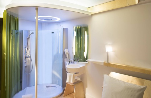 Sainte Marie - Saint Leon Hotel | Nomad Hotel Le Havre Centre Gare