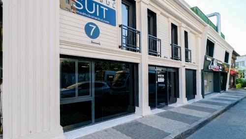 Maltepe Apartment | Nomad Hub Istanbul Suit