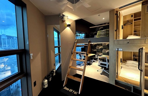 Jwadongsunhwan-ro Hostel | NOMAD LIVE