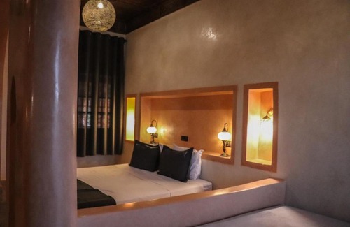 Taouz Bed & Breakfast | Nomad Palace