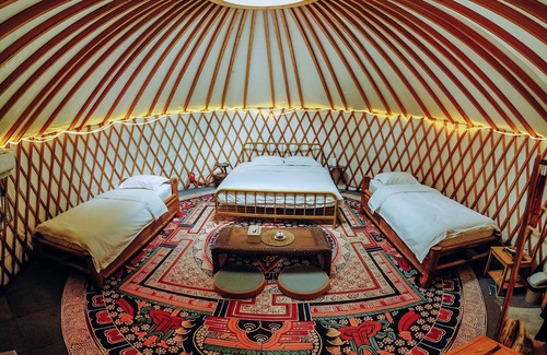 Coron Town Proper Cabin | Nomad Yurts