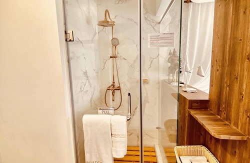 Gandan Monastery District Hotel | Nomado Boutique Hotel