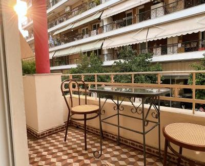 Thessaloniki Apartment | Nomas Skg Apartment by BiNoBi!