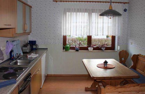 Buhlau/Weier Hirsch Apartment | Non smoking rental, 76qm, 1 bedroom, ground floor - Apartment Illgen
