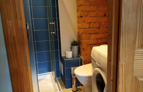 Centrs Apartment | NON-Smoking Rustic Sparkle Apt + Free Parking
