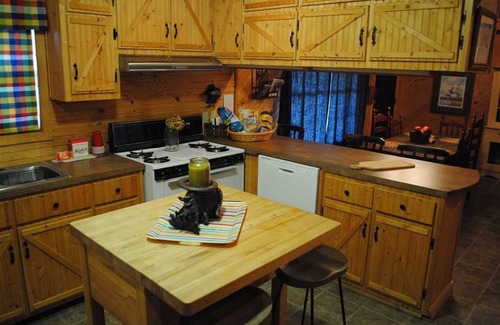 Pangburn House | Nonni's River Retreat