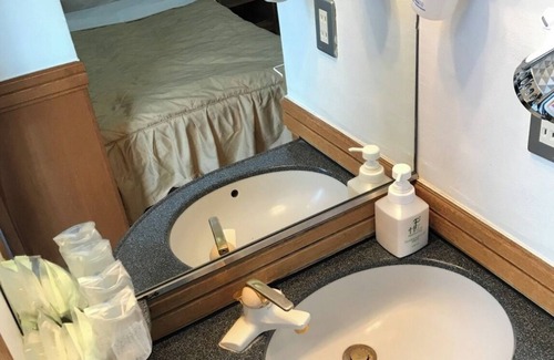 Nakano Hotel | Nonsmoking Main building Twin room/Nakano-ku Tokyo