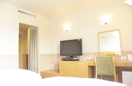 Yonezawa Hotel | Nonsmoking spacious twin room LAN connection fre/Yonezawa Yamagata
