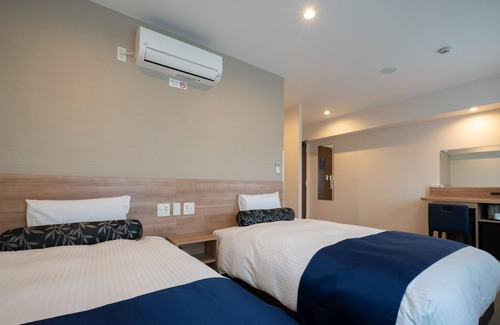 Matsusaka House | Nonsmoking Twin room Maximum capacity 4 people / Matsusaka Mie
