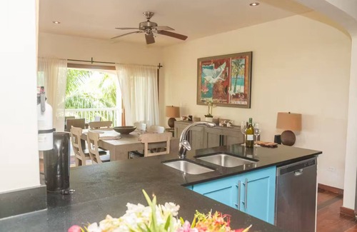 Freetown Apartment | Nonsuch Bay 3 bedroom duplex private apartmentnn
