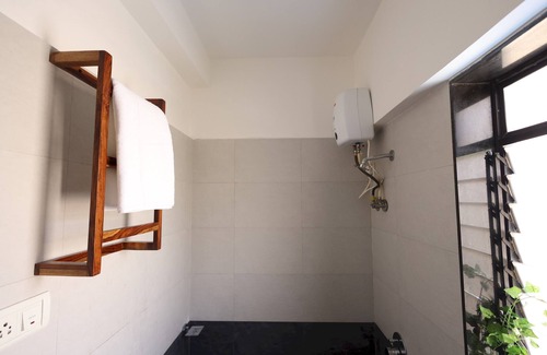 Vile Parle West Apartment | Nook&Co - Vile Parle 2