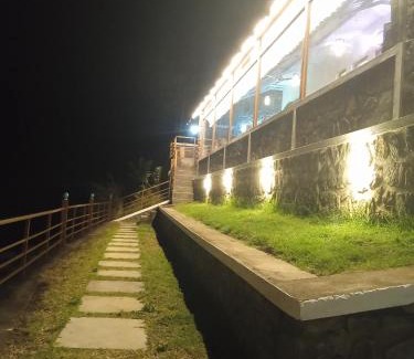 Kodaikanal House | Noor Garden - wood cabins