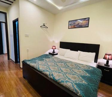 Islamabad Hotel | Noors B&B