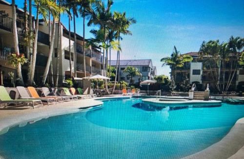 Noosa Heads Apartment | Noosa Beach Apartment on HASTING ST French quarter resort.Noosa Heads