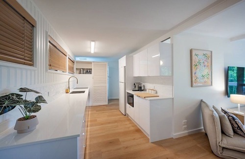 Noosa Heads Apartment | Noosa Hideaway 2BR – Little Cove, 200m to beach