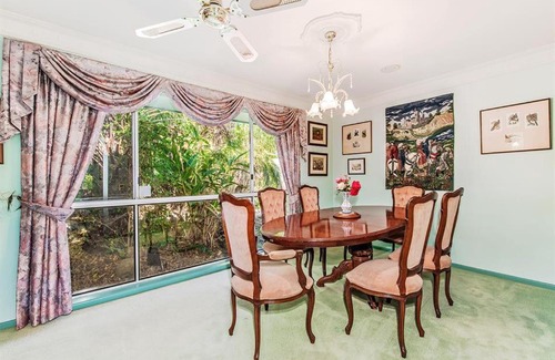 Cooran House | Noosa Hinterland Spectacular Boutique Guesthouse