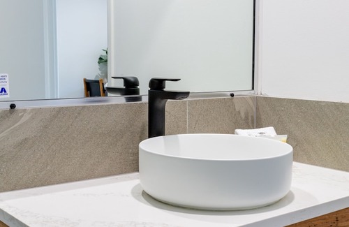 Tewantin Apartment | Noosa Lakes Resort
