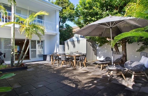 Noosa Heads House | Noosa Parade Townhouse w/Terrace by Stay Noosa