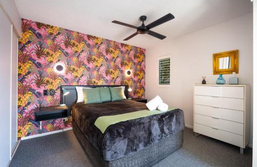 Noosaville Apartment | Noosa River Sandy Shores