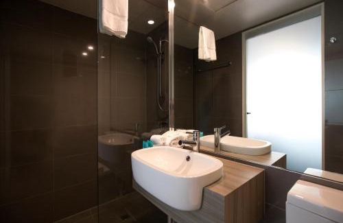 Noosa Heads Apartment | Noosa Shores Resort