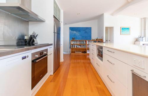 Boomerang Beach House | Nor Easter