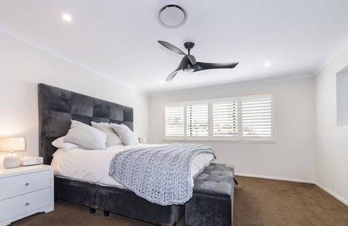 Corlette House | Nor Easterly - Large Modern Home with Pool, Spa, Sauna, Media Rm