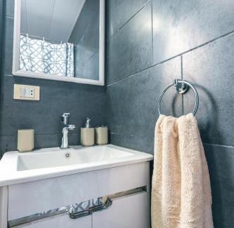 Faraya Apartment | Nordic Retreat