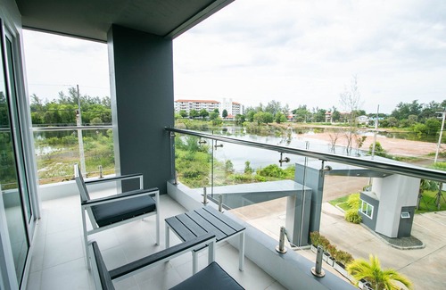 Kram Condo | Nordic style 3 bdrm pool view w/Wi-Fi