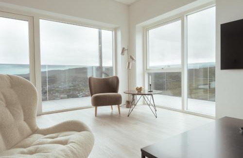 Torshavn Apartment | Nordic Swan Aparthotel with Panoramic Seaview