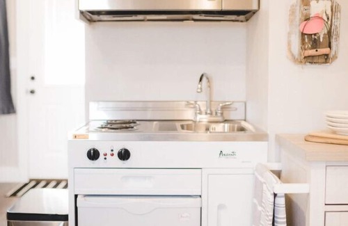 Dardanelle House | Nordin's Hillside Haven