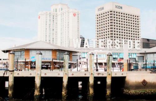 Downtown Hotel | Norfolk Waterside Marriott