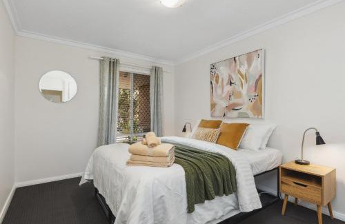 Inglewood Villa | NORM3/17 - Little Hacienda