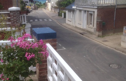 Mesnil-Val-Plage House | Norman house 200 m from the sea